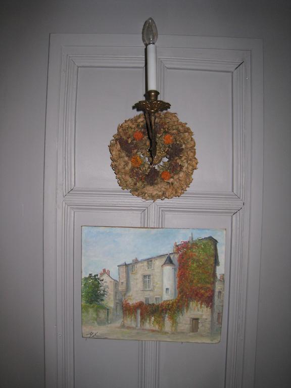 Le Logis Des Tourelles Bed & Breakfast Beaupréau Dış mekan fotoğraf